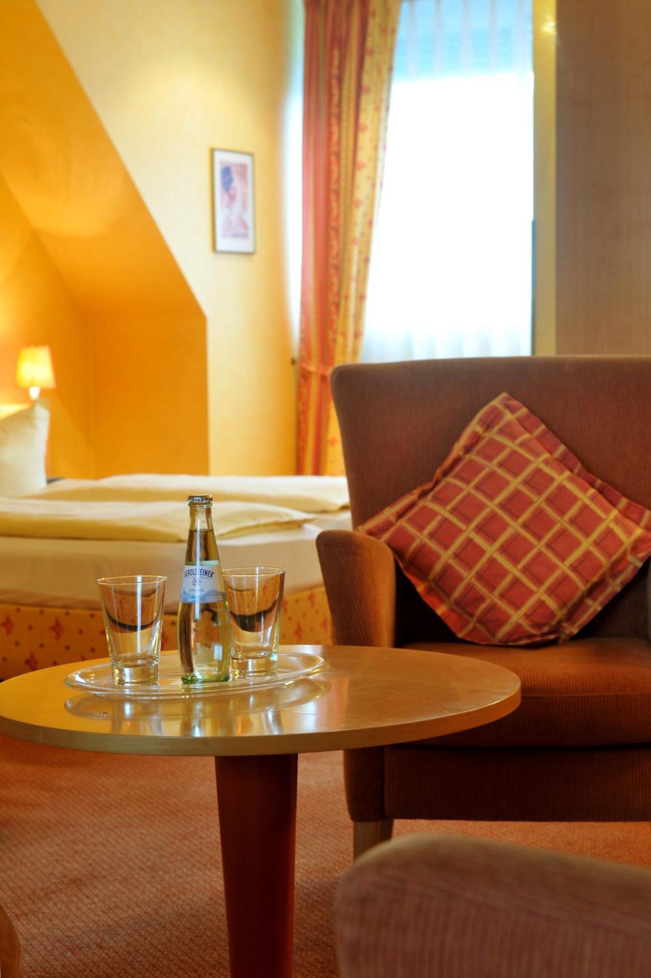 Hotel Stadt München Düsseldorf Habitación foto